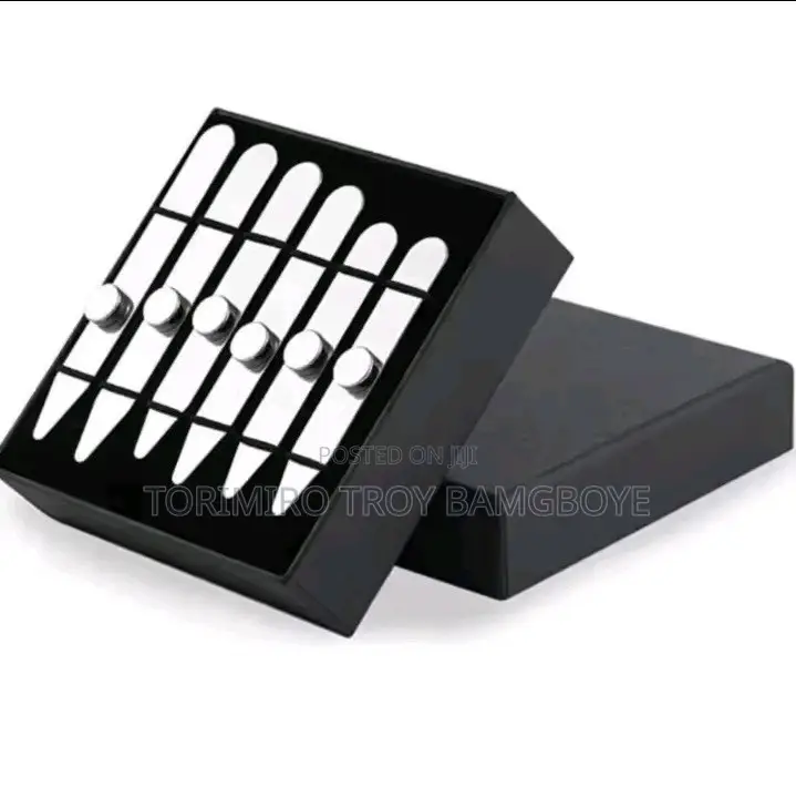 Magnetic Collar Stays With Free Elastic Shirt Sleeve Bands
