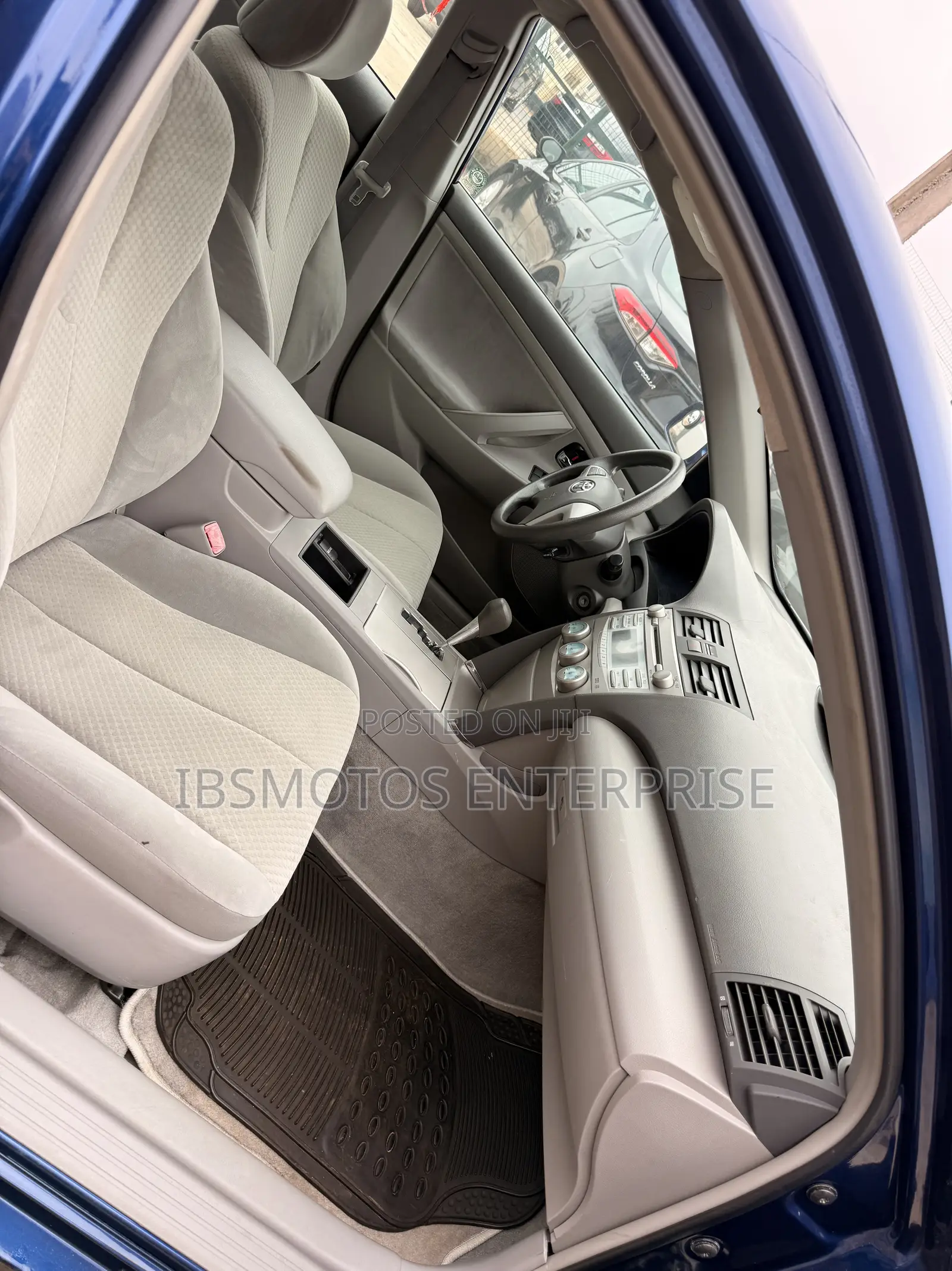 Toyota Camry LE 4dr Sedan (2.4L 4cyl 5A) 2008 Blue