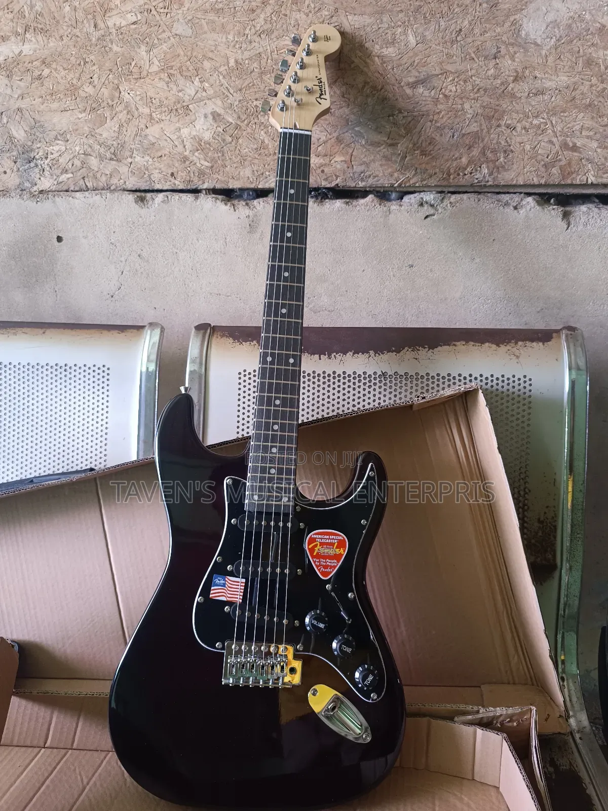 Fender 24 Frets Stratocaster Electric Guitar