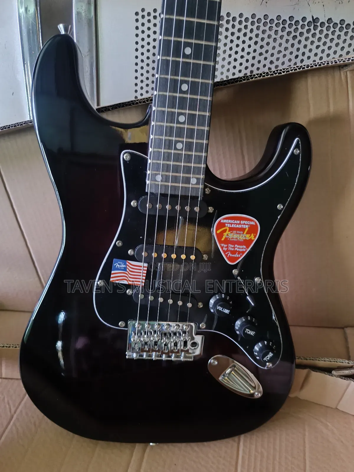 Fender 24 Frets Stratocaster Electric Guitar