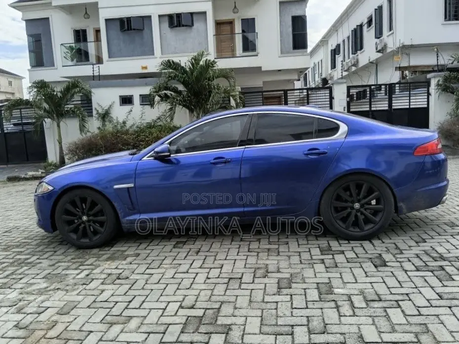 Jaguar XF 3.0 Diesel 2011 Blue