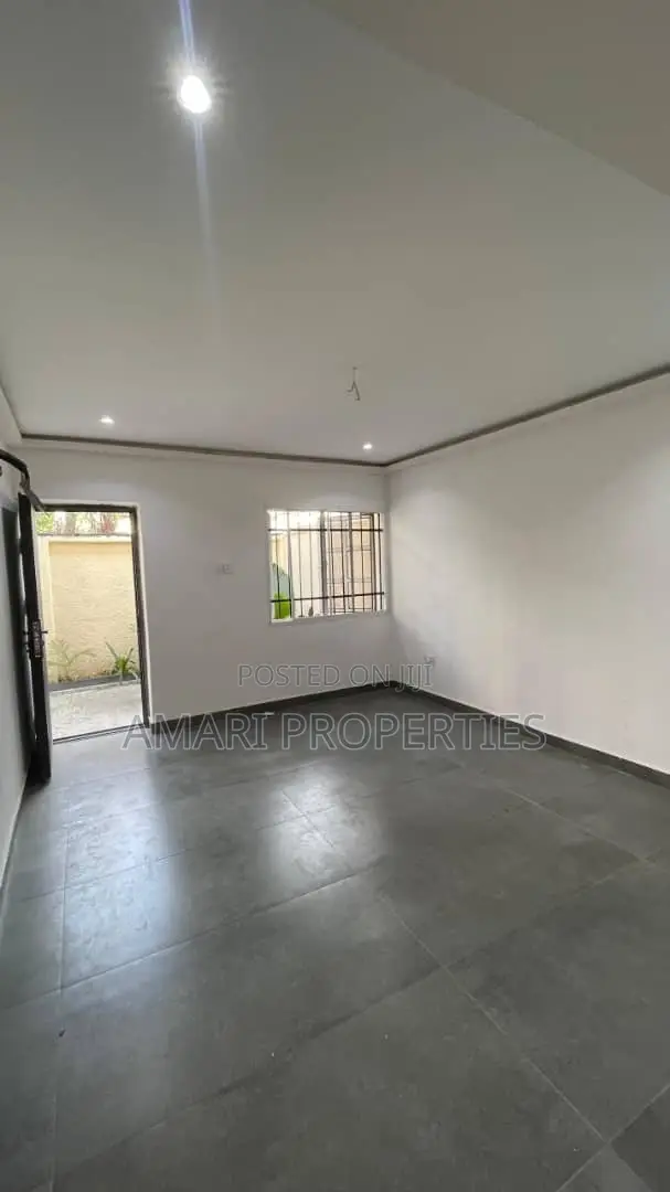 2bdrm Block of Flats in Oniru, Victoria Island Extension for rent