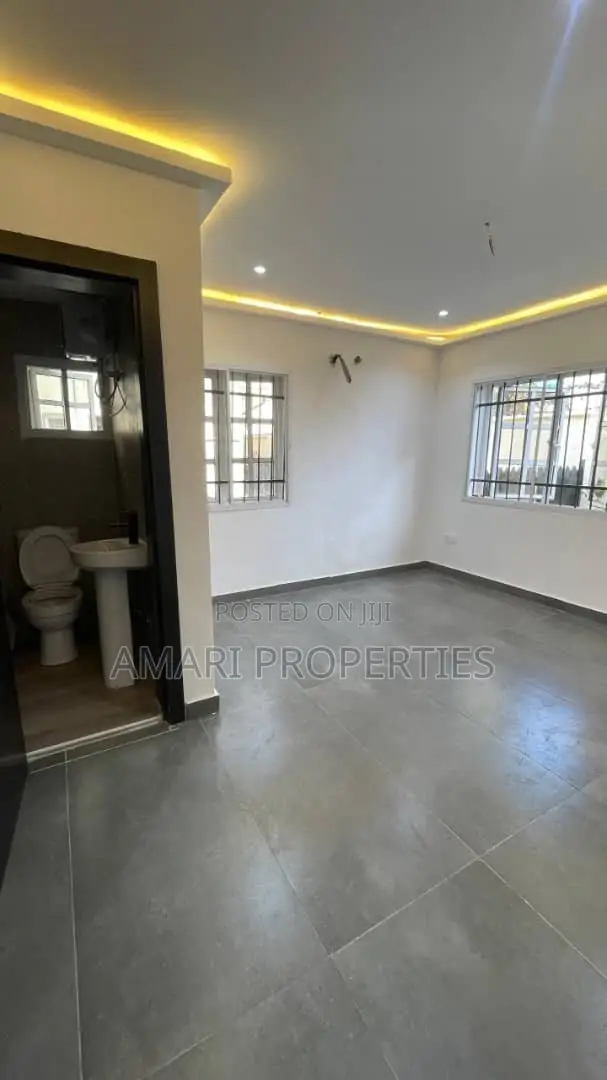 2bdrm Block of Flats in Oniru, Victoria Island Extension for rent