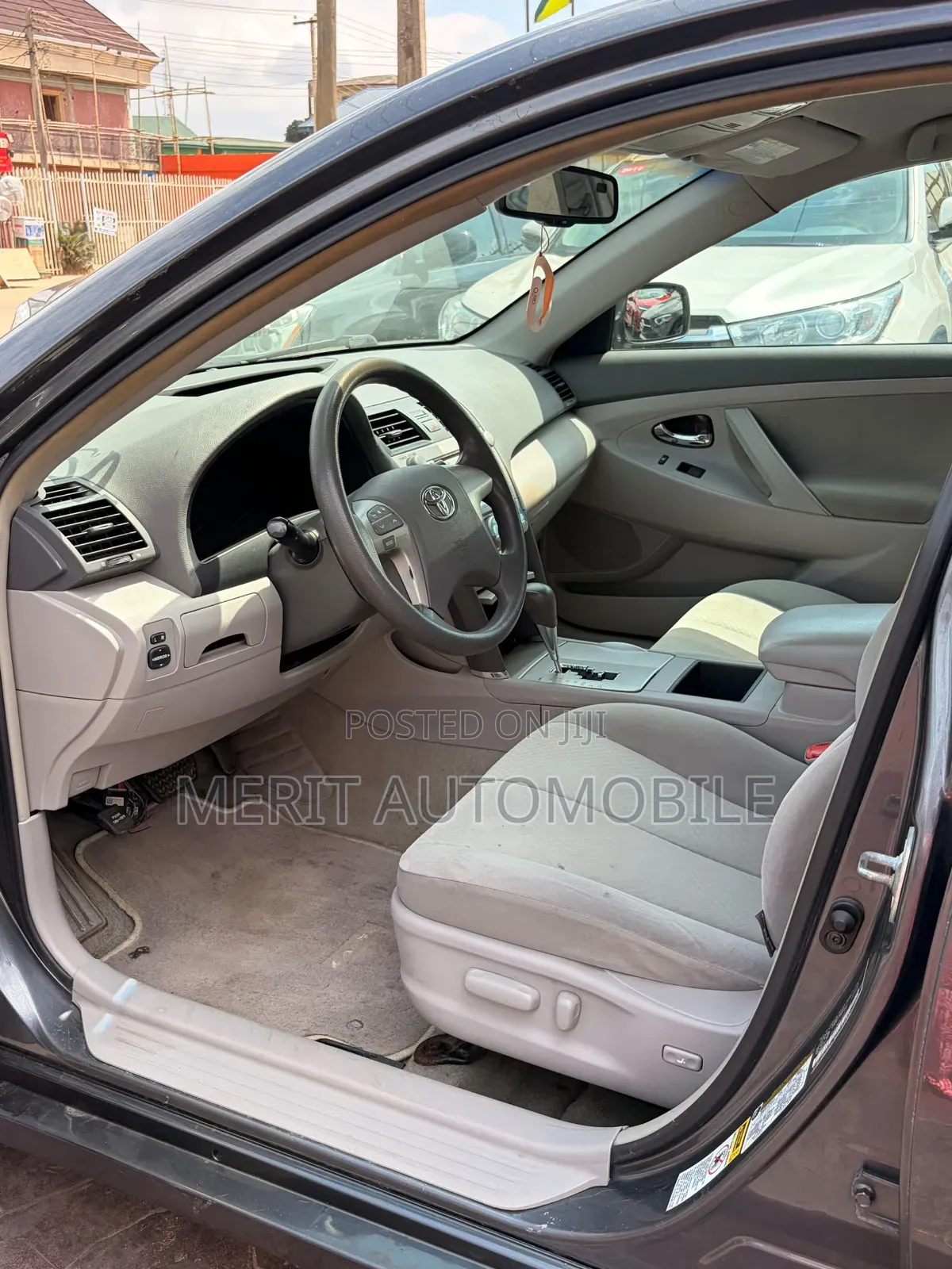 Toyota Camry LE 4dr Sedan (2.4L 4cyl 5A) 2007 Gray