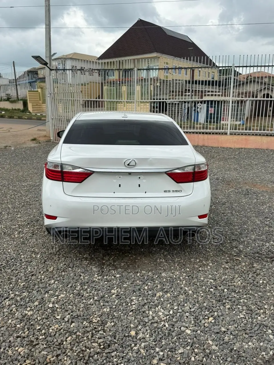 Lexus ES 2013 White