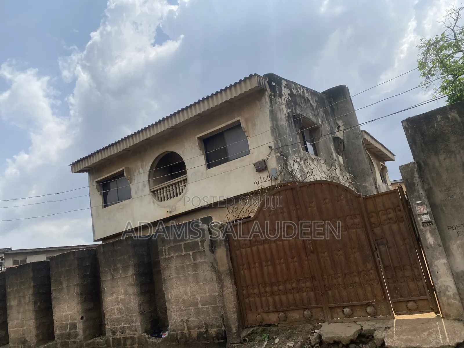 5bdrm Duplex in Kola Alagbado for sale