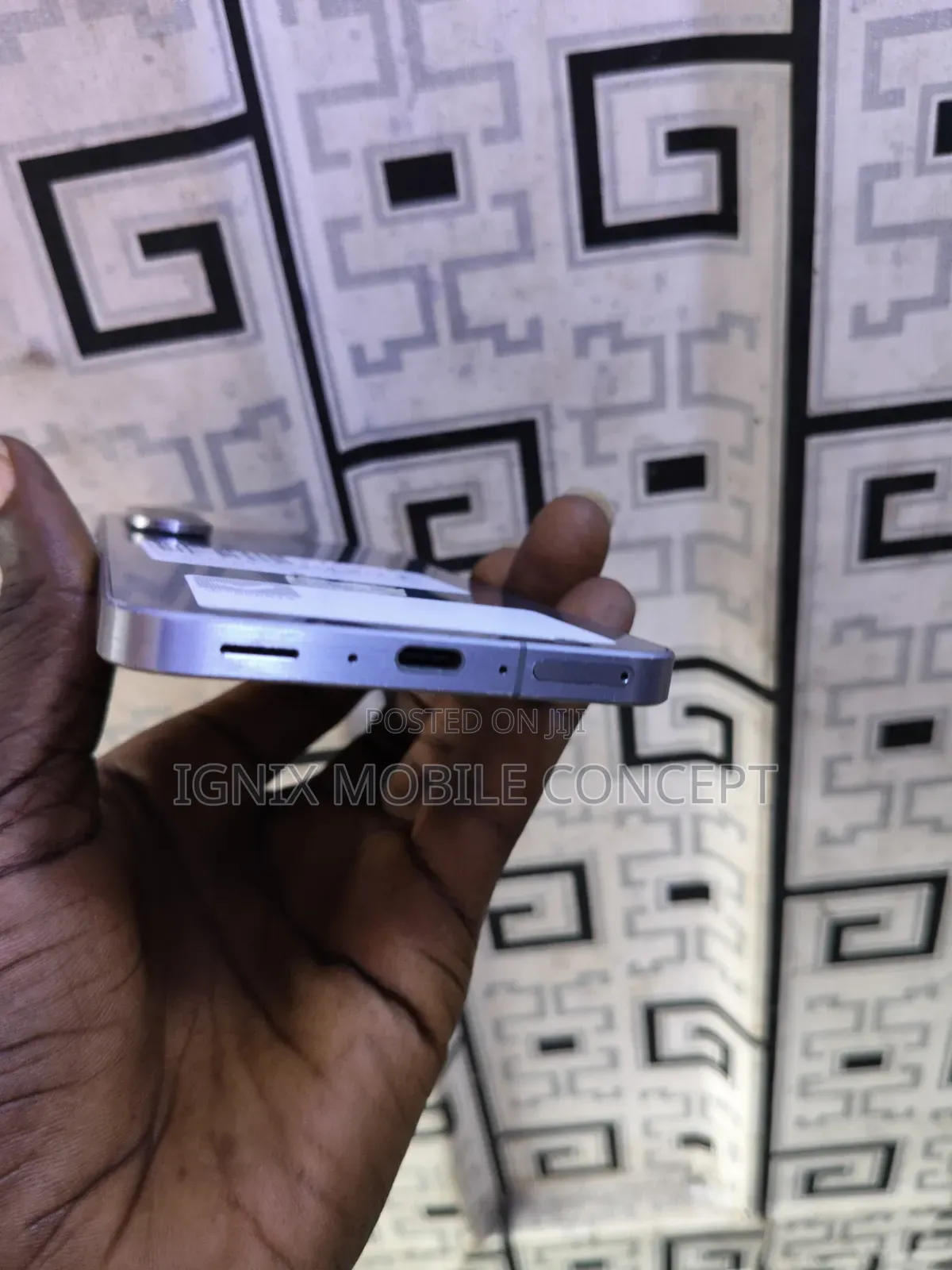 Samsung Galaxy A56 128 GB Gray