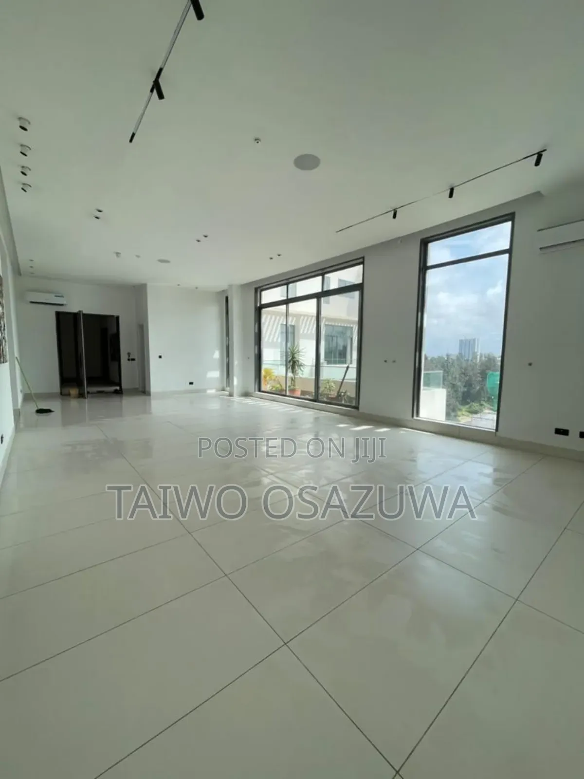 3bdrm Apartment in Banana Island for rent