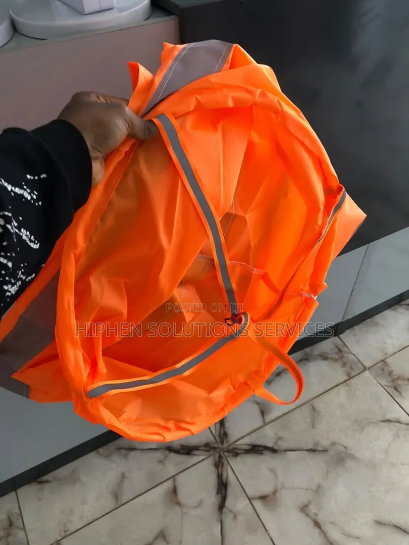 Wind Tracking Fabric Indicator