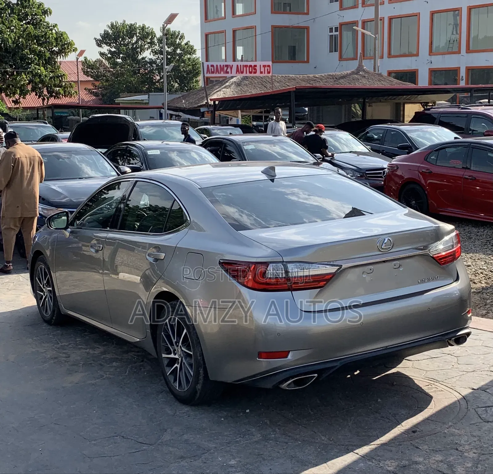 Lexus ES 2017 Gray