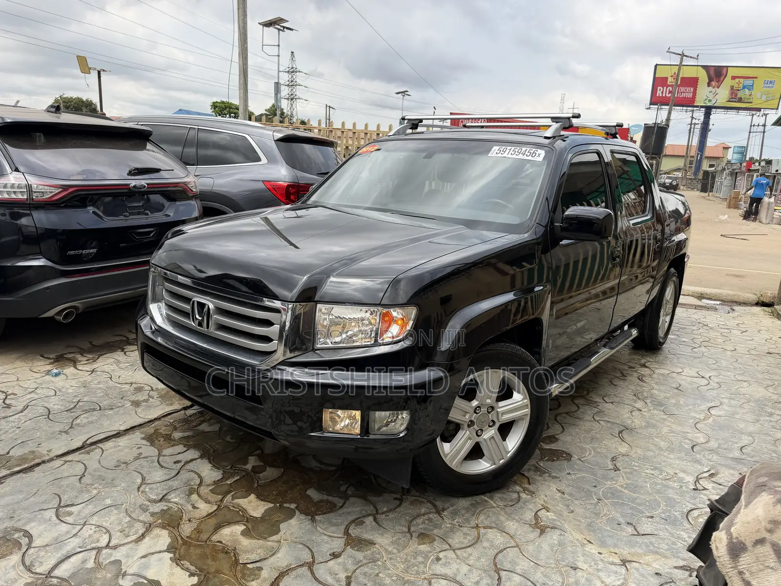Honda Ridgeline RTL w/Leather 4x4 Crew Cab 122 in. WB 2012 Black