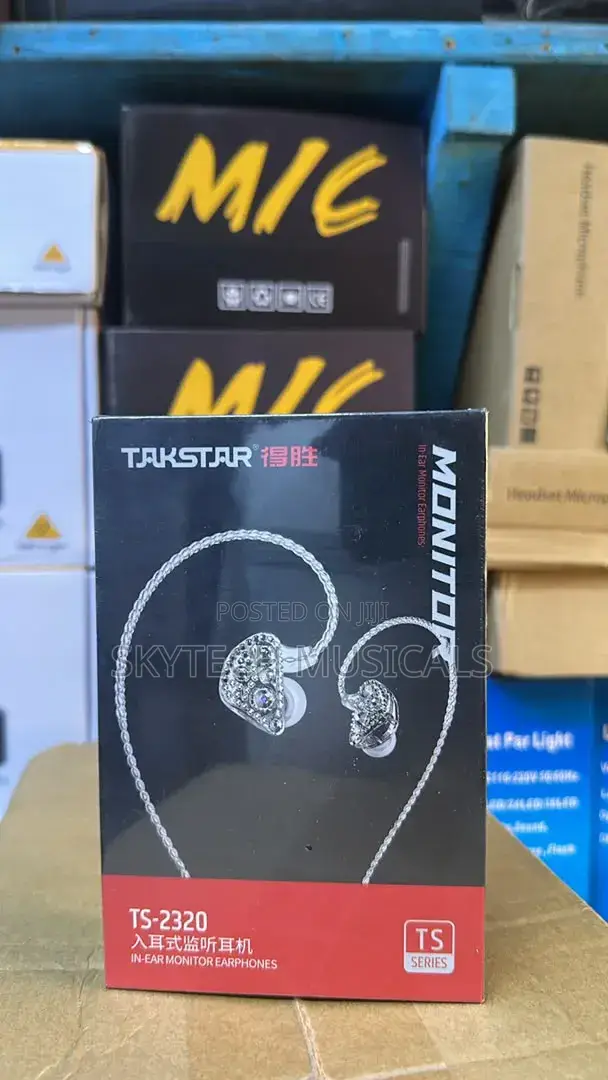 Takstar in Ear
