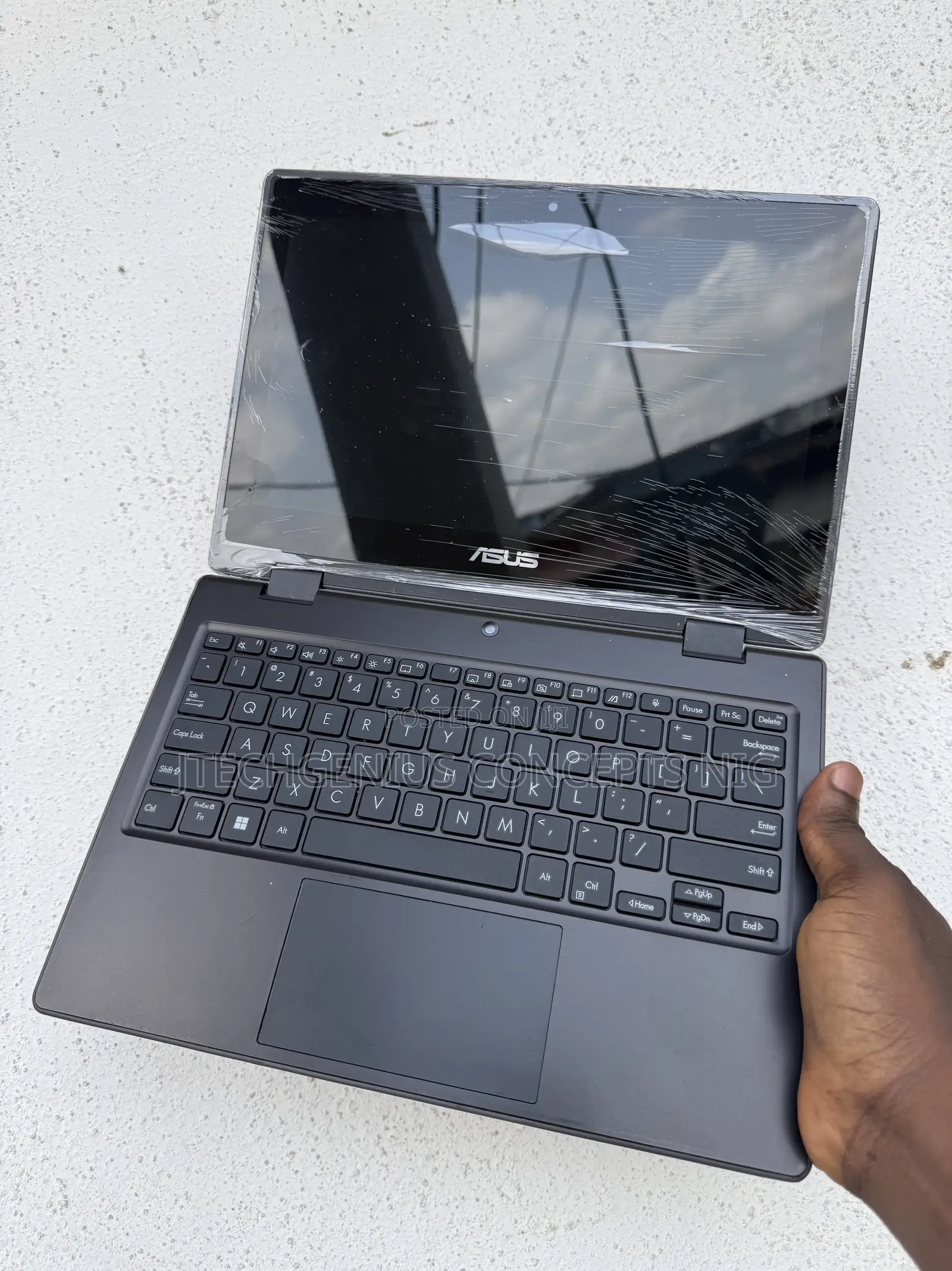 Laptop Asus 4GB Intel Celeron eMMC 128GB