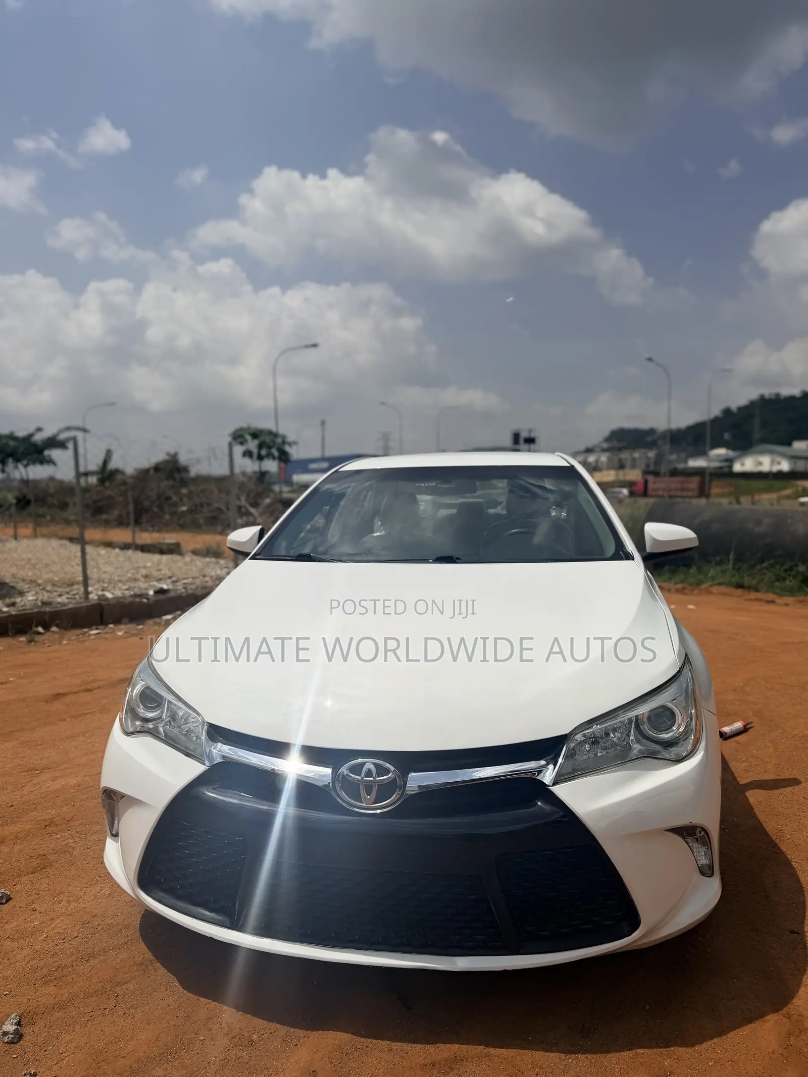 Toyota Camry 2016 White