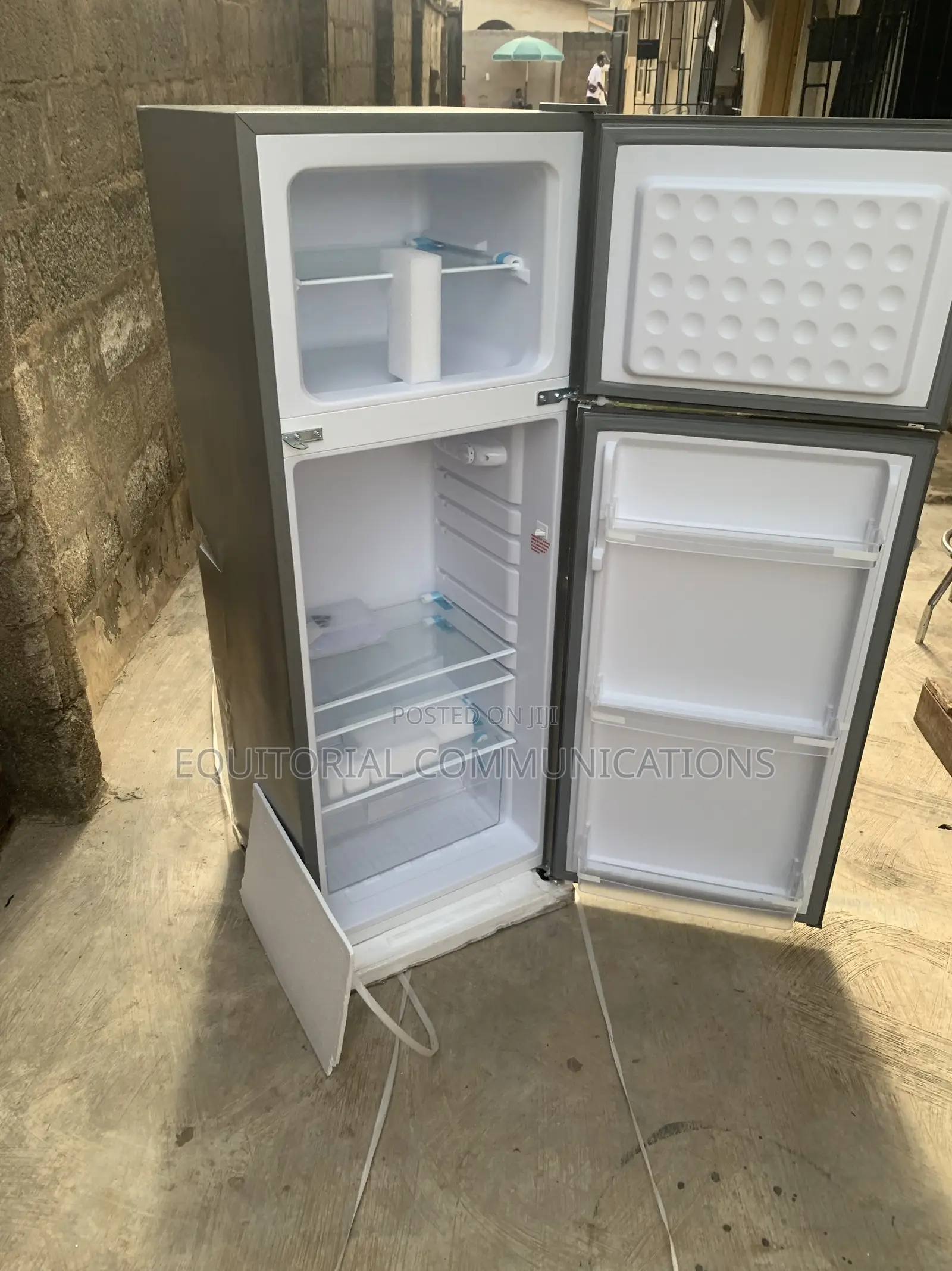 SKYRUN Stylish 200L Double Door Fridge