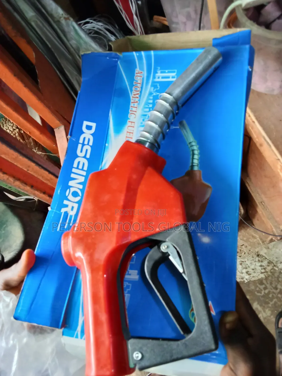 1" Dispenser Gun