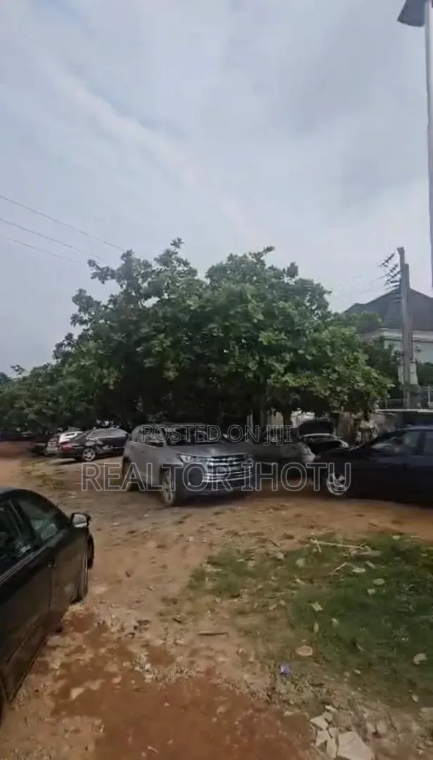 1800sqm, HOT DISTRESS SALE! Built Up! Residential, C of O