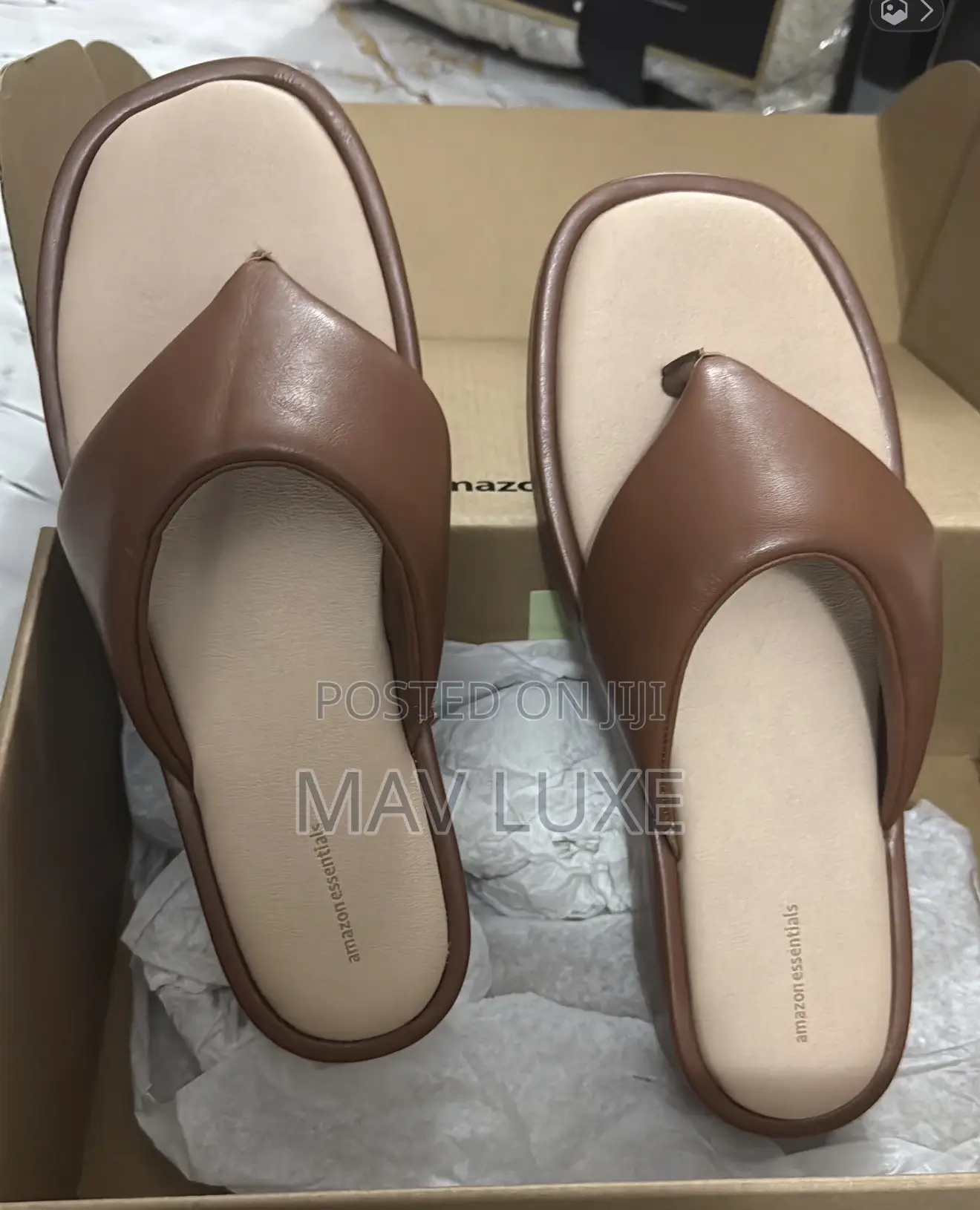 Amazon Essentials RICH AUNTIE FLIP FLOPS Platform Thong Sandal