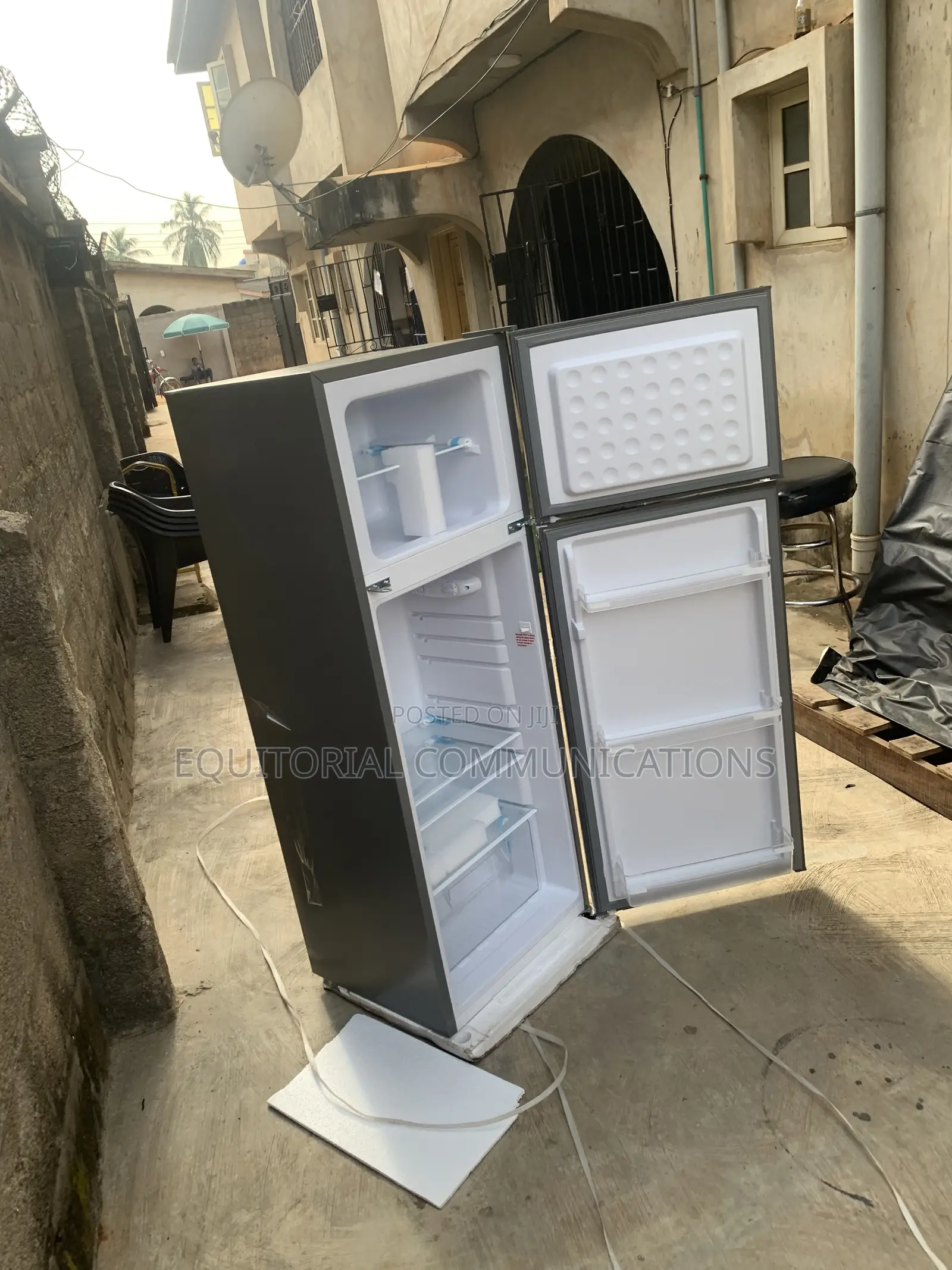 SKYRUN 200L Fridge for Easy Grocery Organization