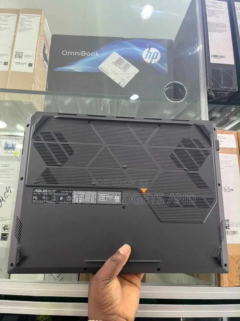 New Laptop Asus TUF Dash F15 16GB Intel Core i7 SSD 1T