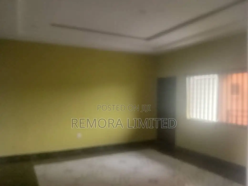 3bdrm Block of Flats in Akesan for rent