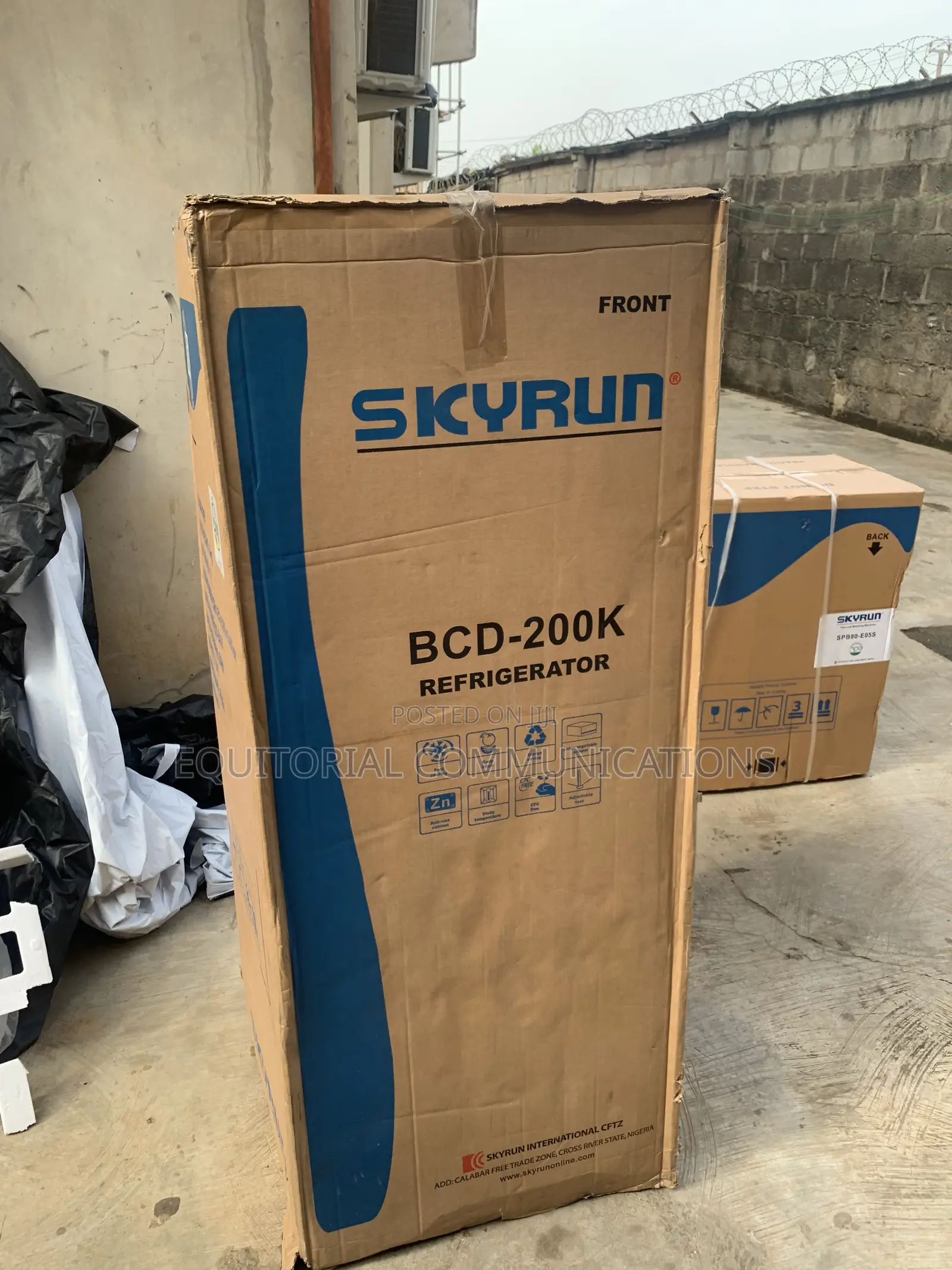 SKYRUN 200L Fridge for a Stylish Kitchen Upgrade