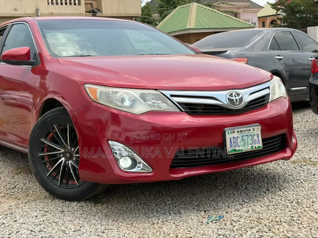 Toyota Camry 2013 Red