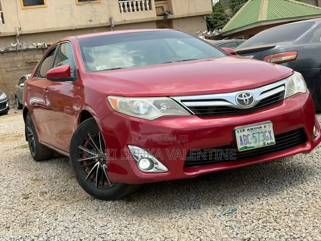 Toyota Camry 2013 Red