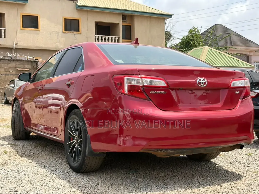 Toyota Camry 2013 Red