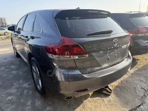 Toyota Venza 2012 Gray