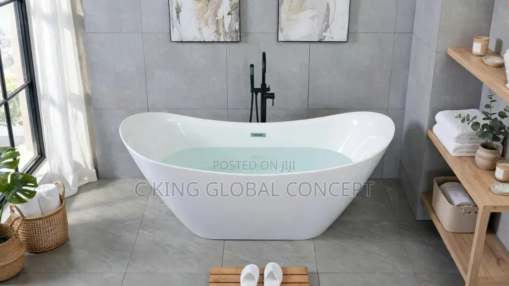 Brand New Luxury Freestanding Modern Oval Bathtub - White