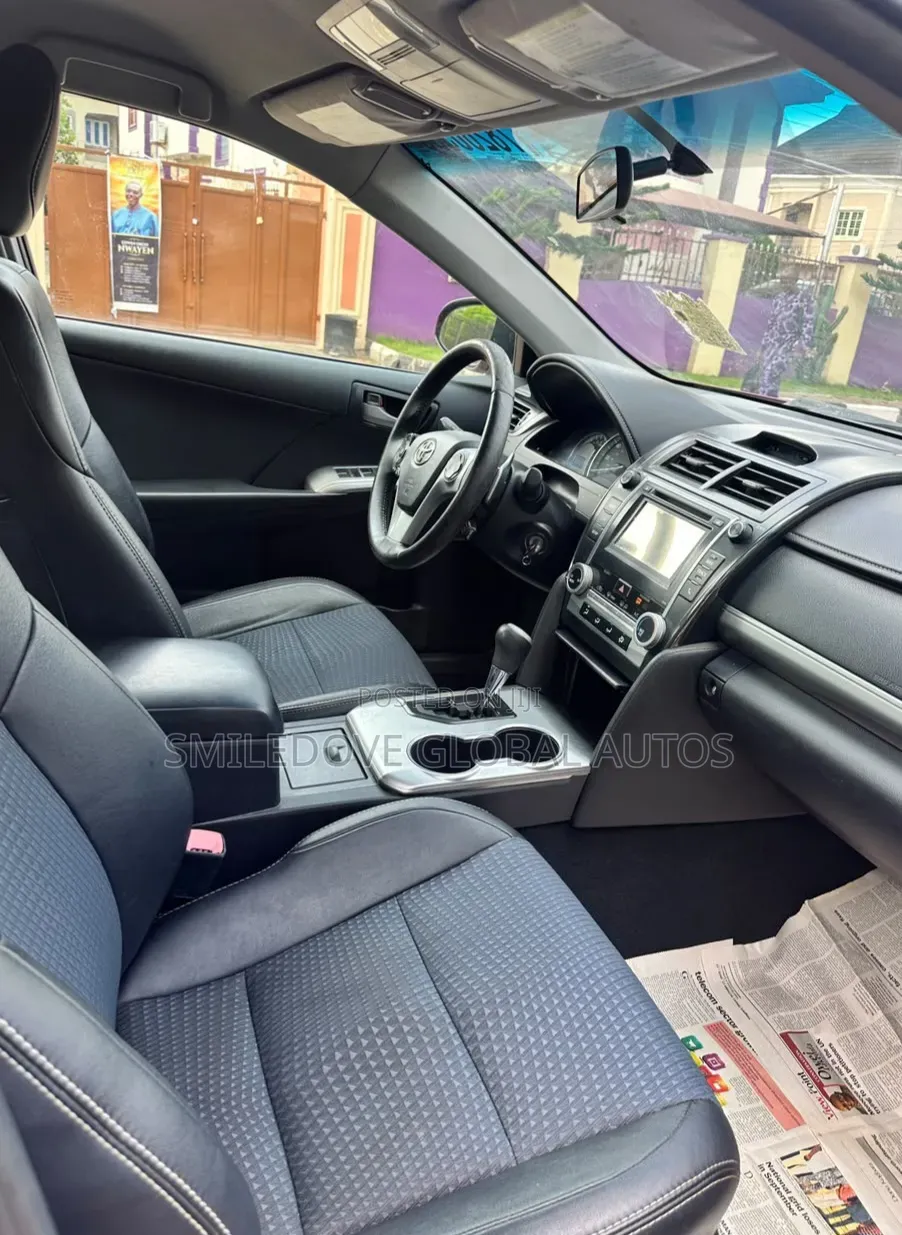 Toyota Camry SE 4dr Sedan (3.5L 6cyl 6A) 2014 Red