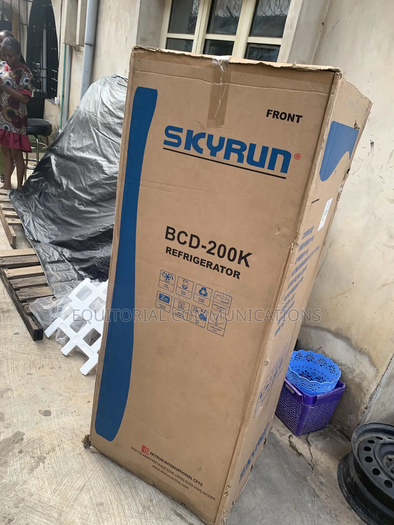 SKYRUN 200L Refrigerator for Simple Everyday Living