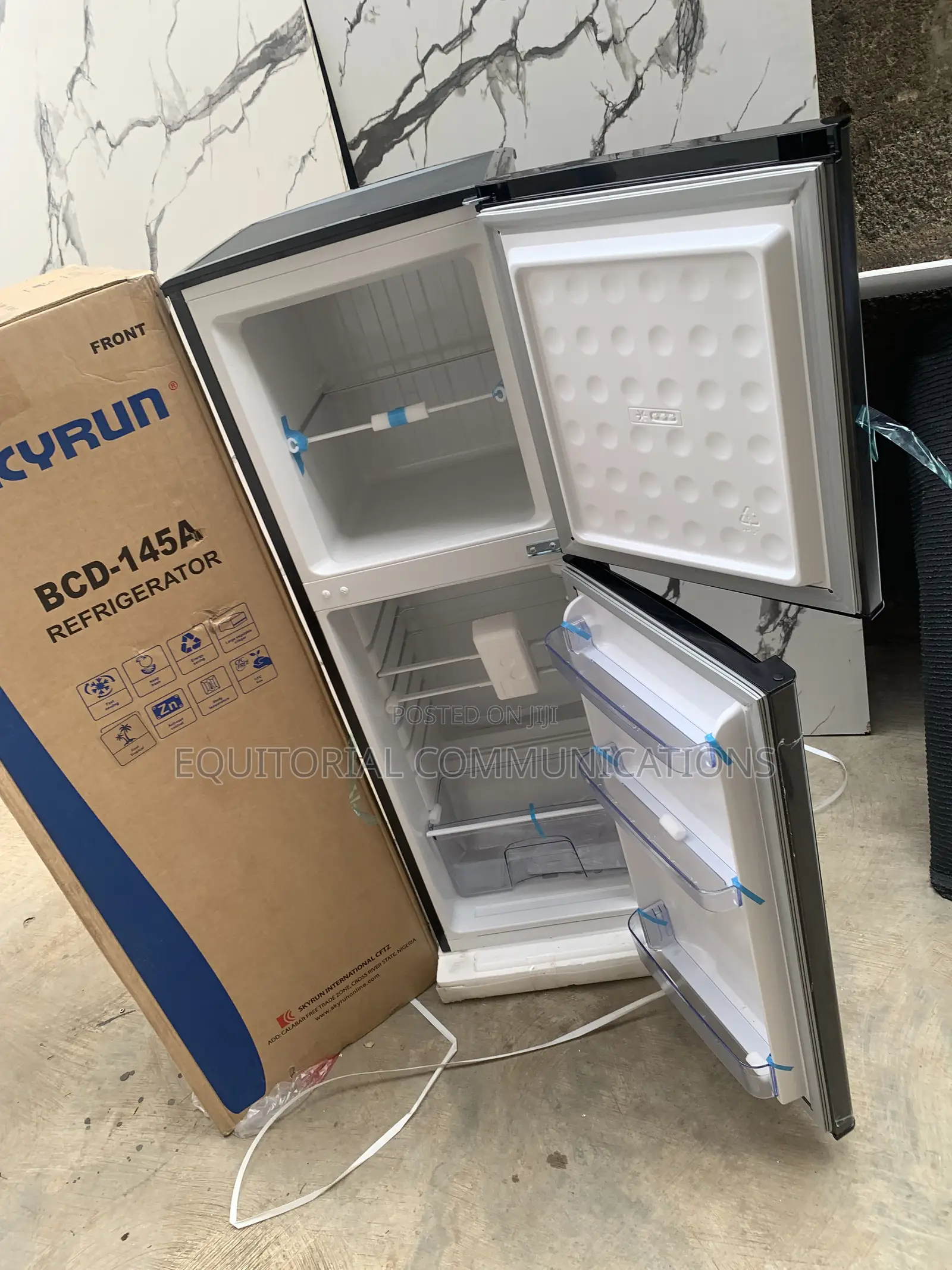 SKYRUN 145L Double Door Fridge for Easy Storage