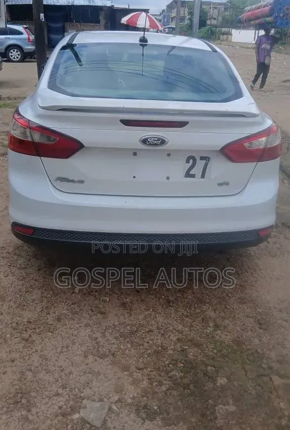 Ford Focus 2012 White
