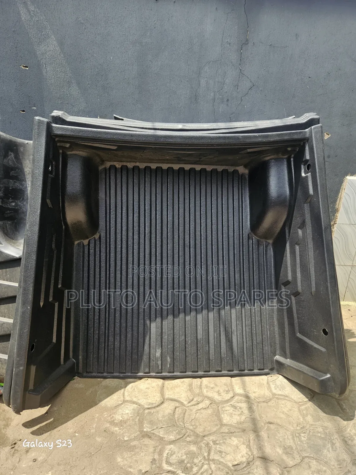 Premium Quality Hilux Bucket Bed Liner Available!