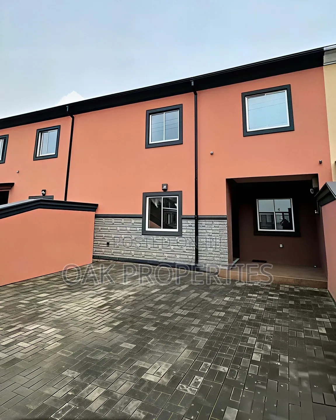 3bdrm Duplex in Naf Harmony Estate, Eliozu for rent