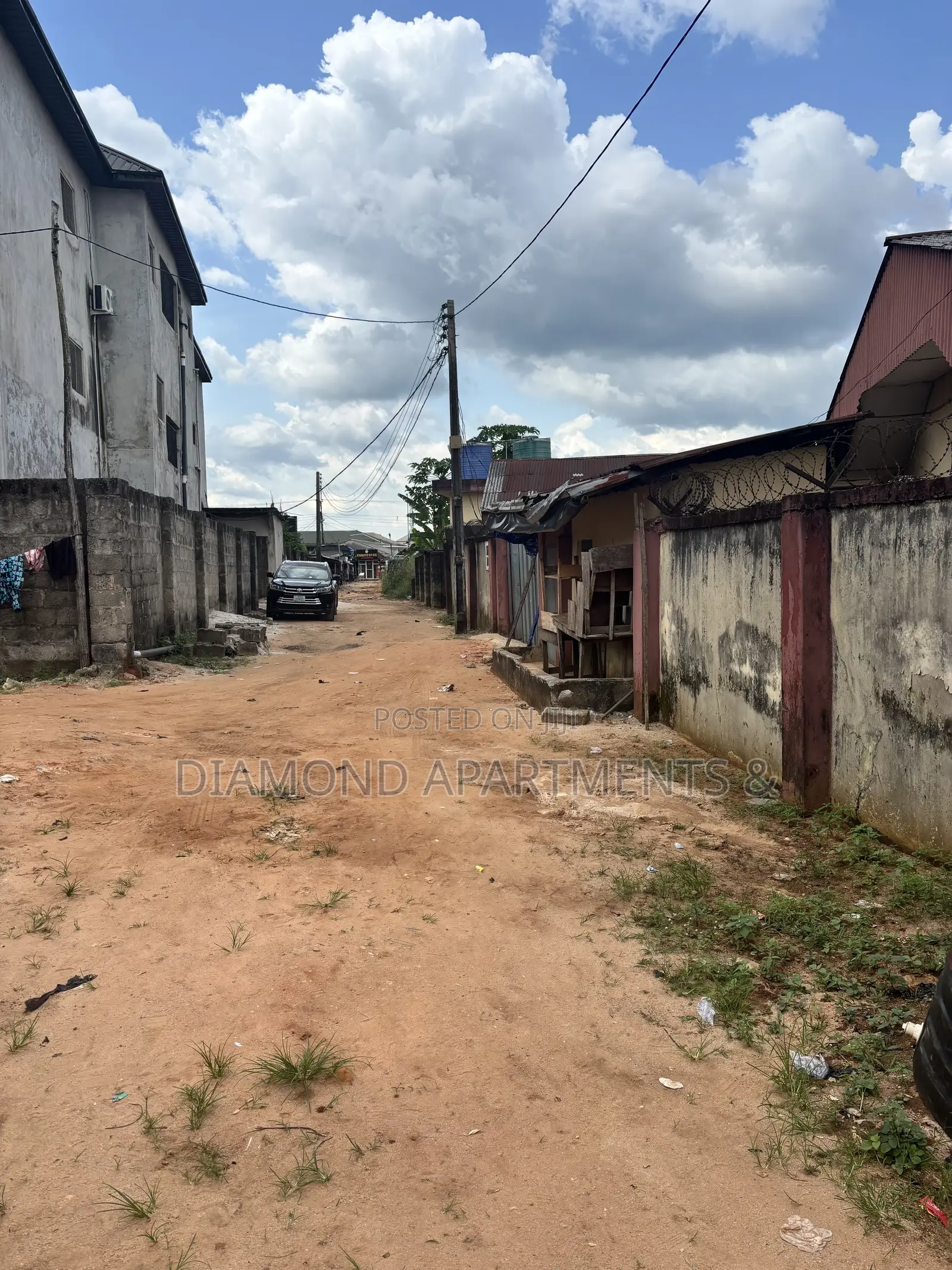 3bdrm Block of Flats in Diamond Apartments, Ethiope East for sale