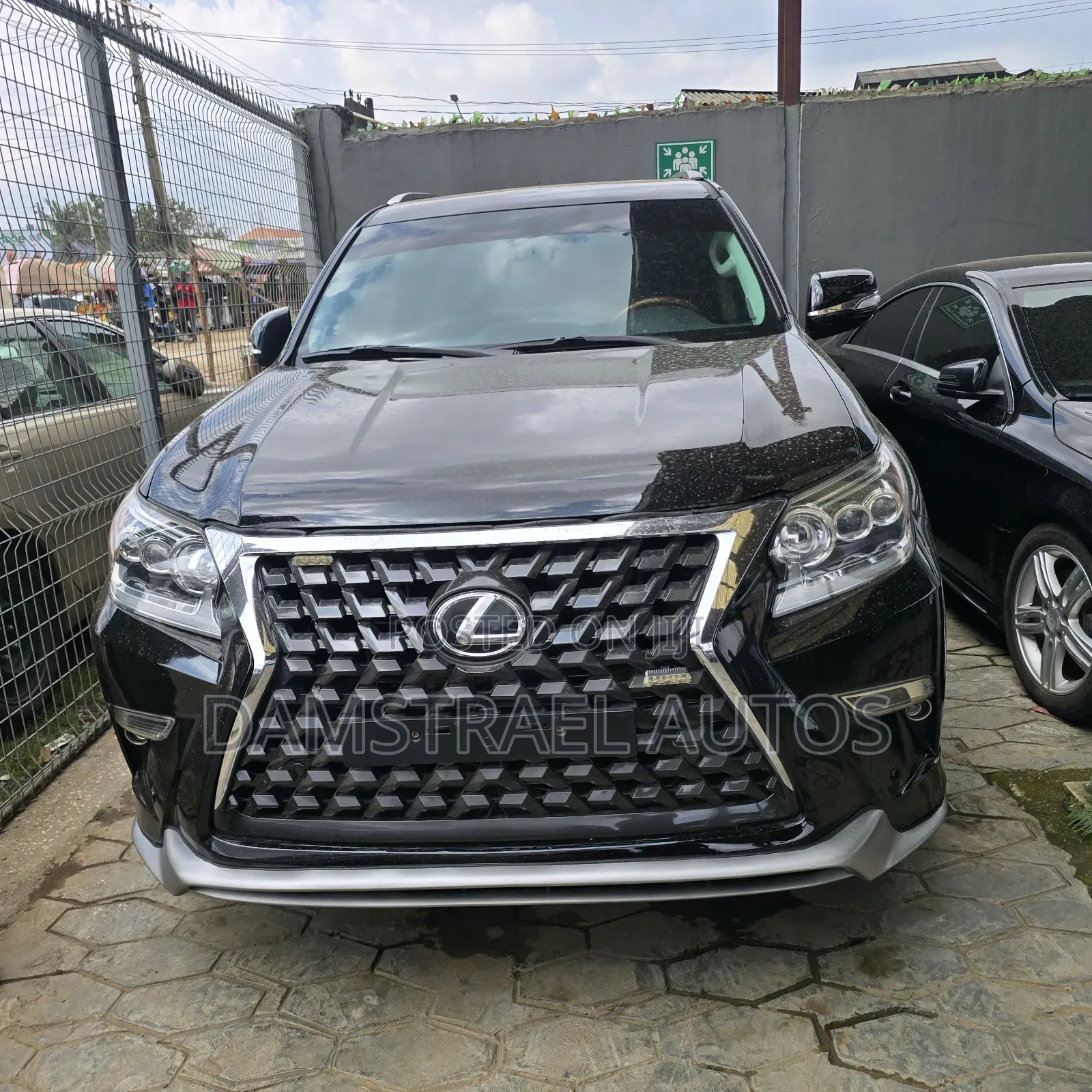 Lexus GX 2013 Black
