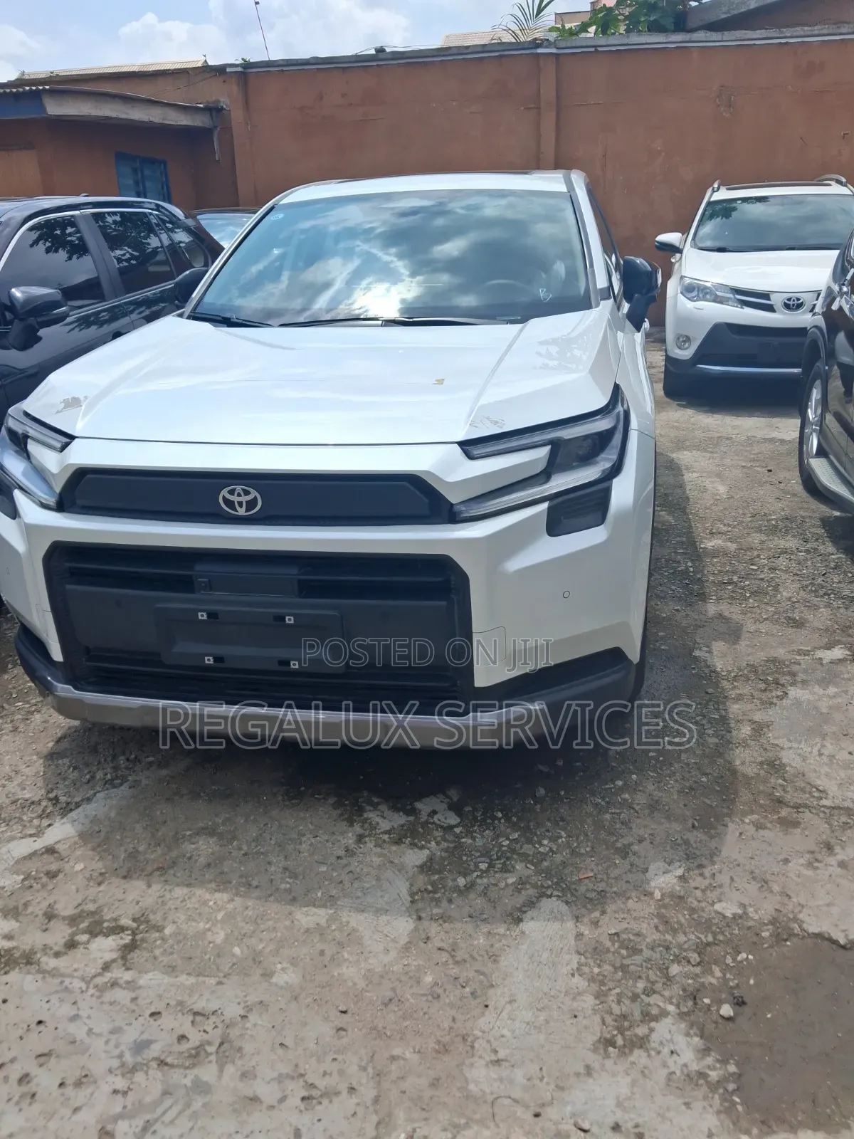 Toyota RAV4 2025 White