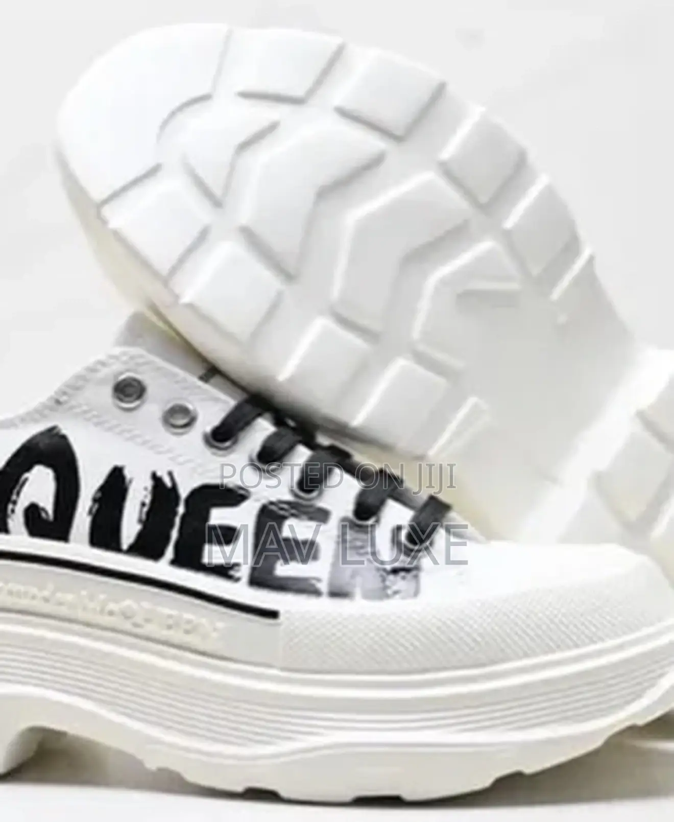 Alexander McQueen Tread Slick Low-Top Sneakers in the White and Black
