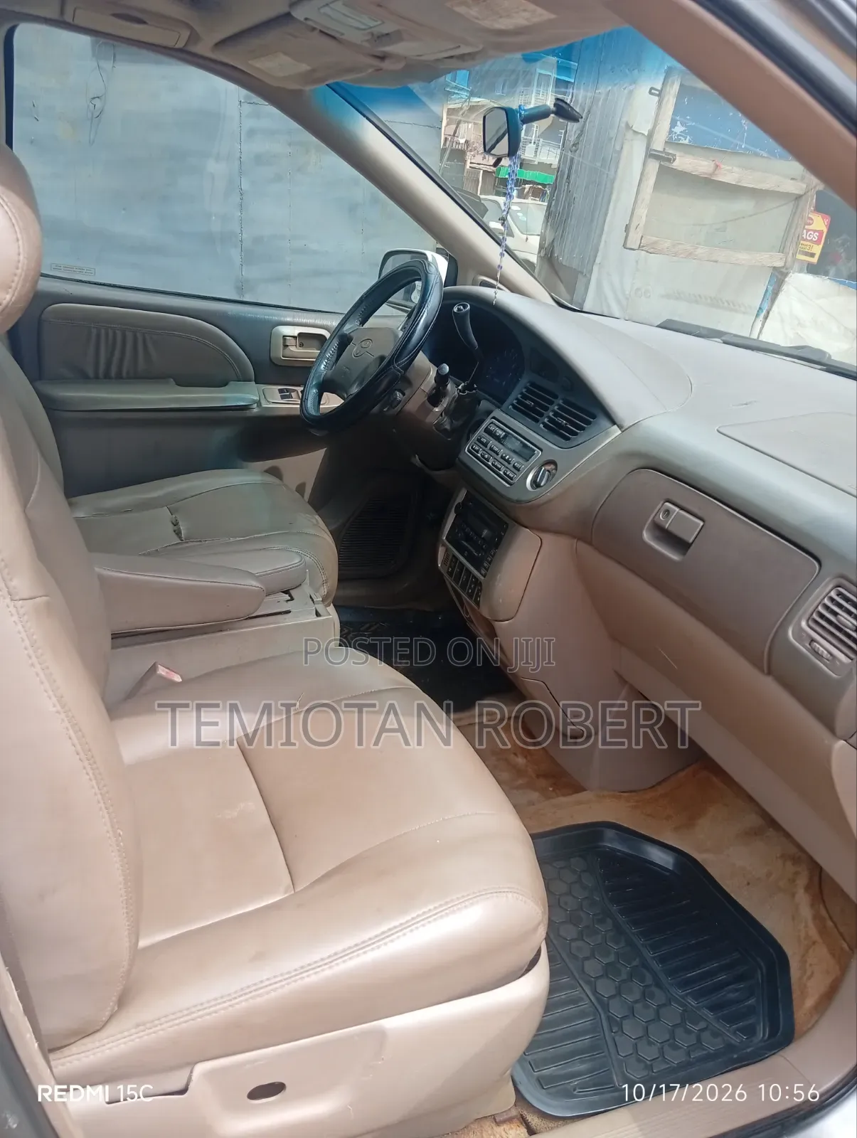 Toyota Sienna XLE 2001 Silver