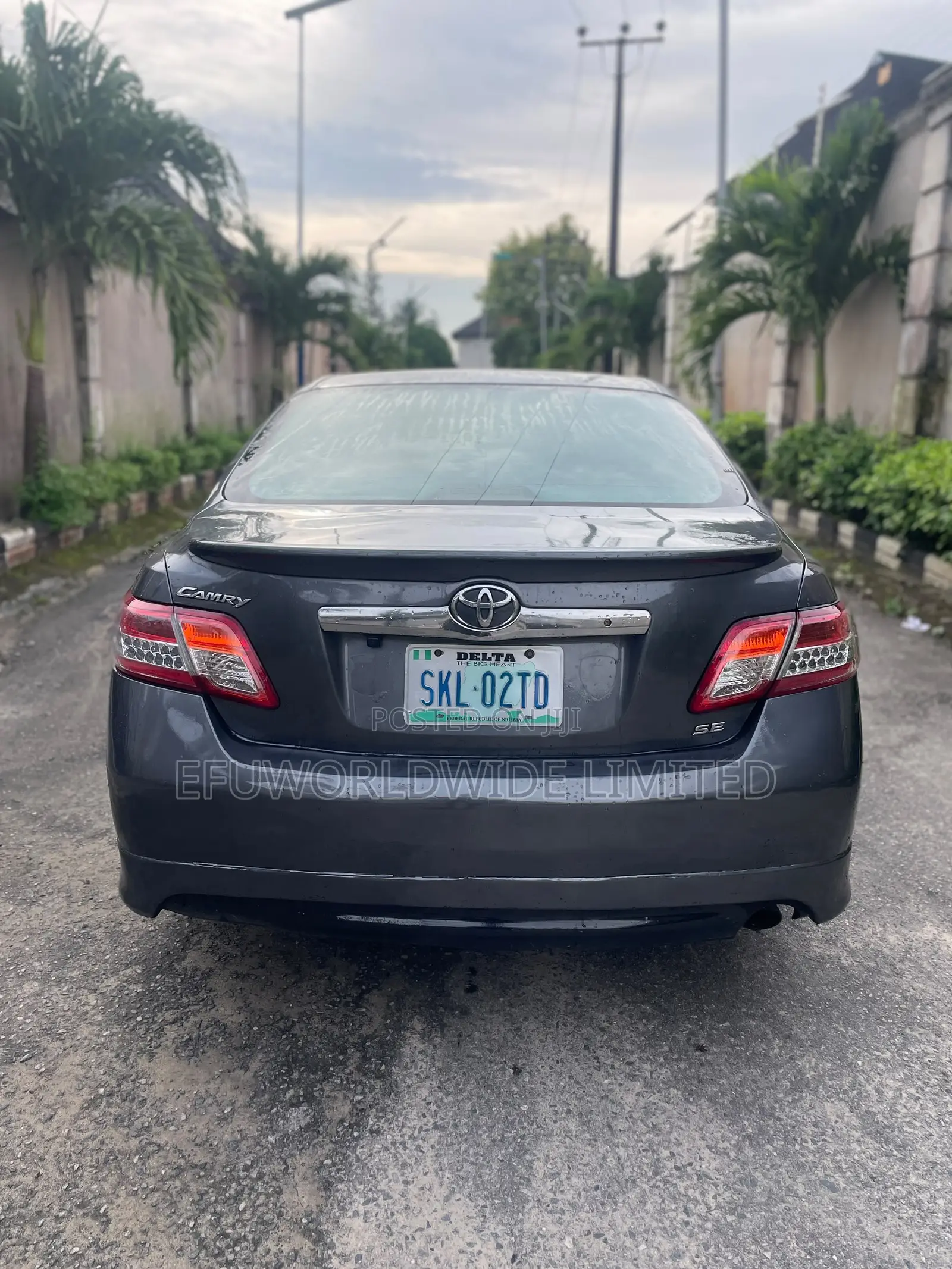 Toyota Camry SE 4dr Sedan (2.4L 4cyl 5A) 2007 Gray