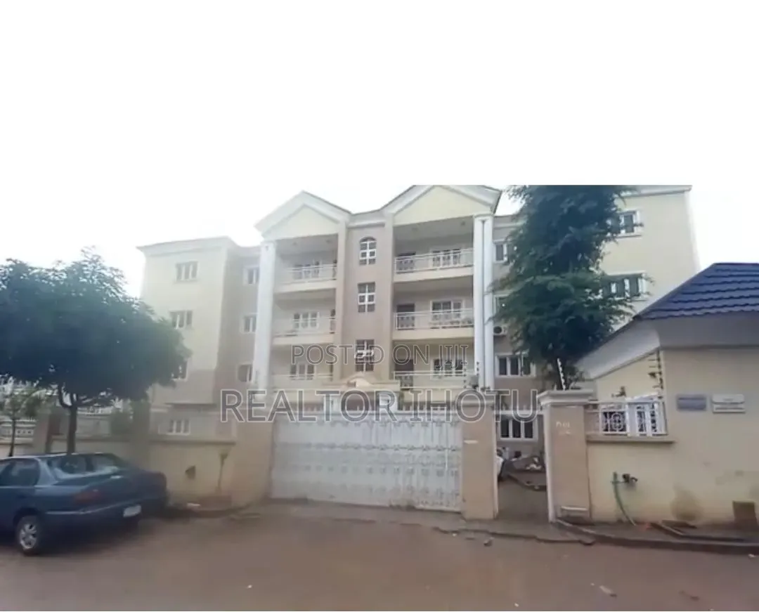 3bdrm Block of Flats in Jabi for sale