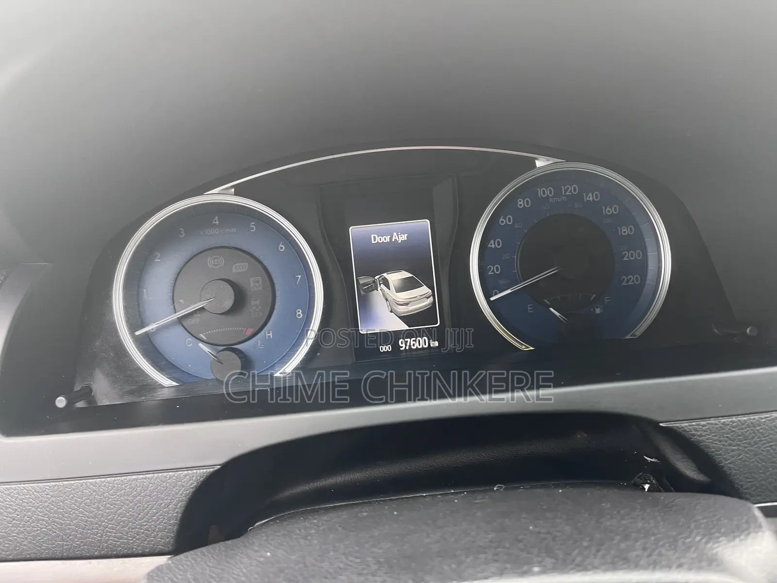 Toyota Camry LE FWD (2.5L 4cyl 8AM) 2018 Silver