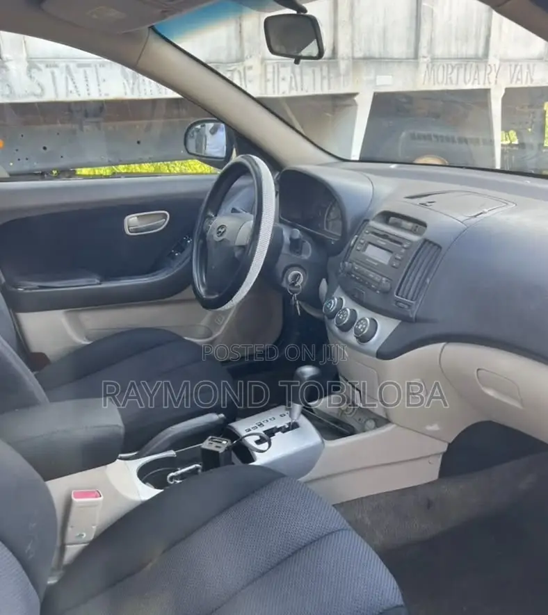 Hyundai Elantra 2009 Black