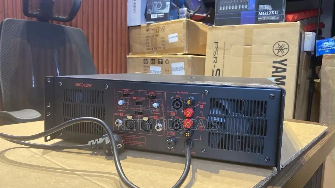 Original Yamaha P7000s High Output Dual Channel Power Amplifier