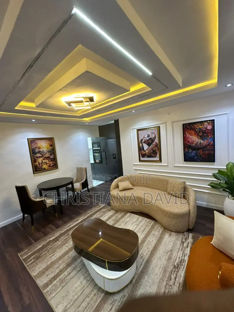Luxe 1 Bedroom Apartment