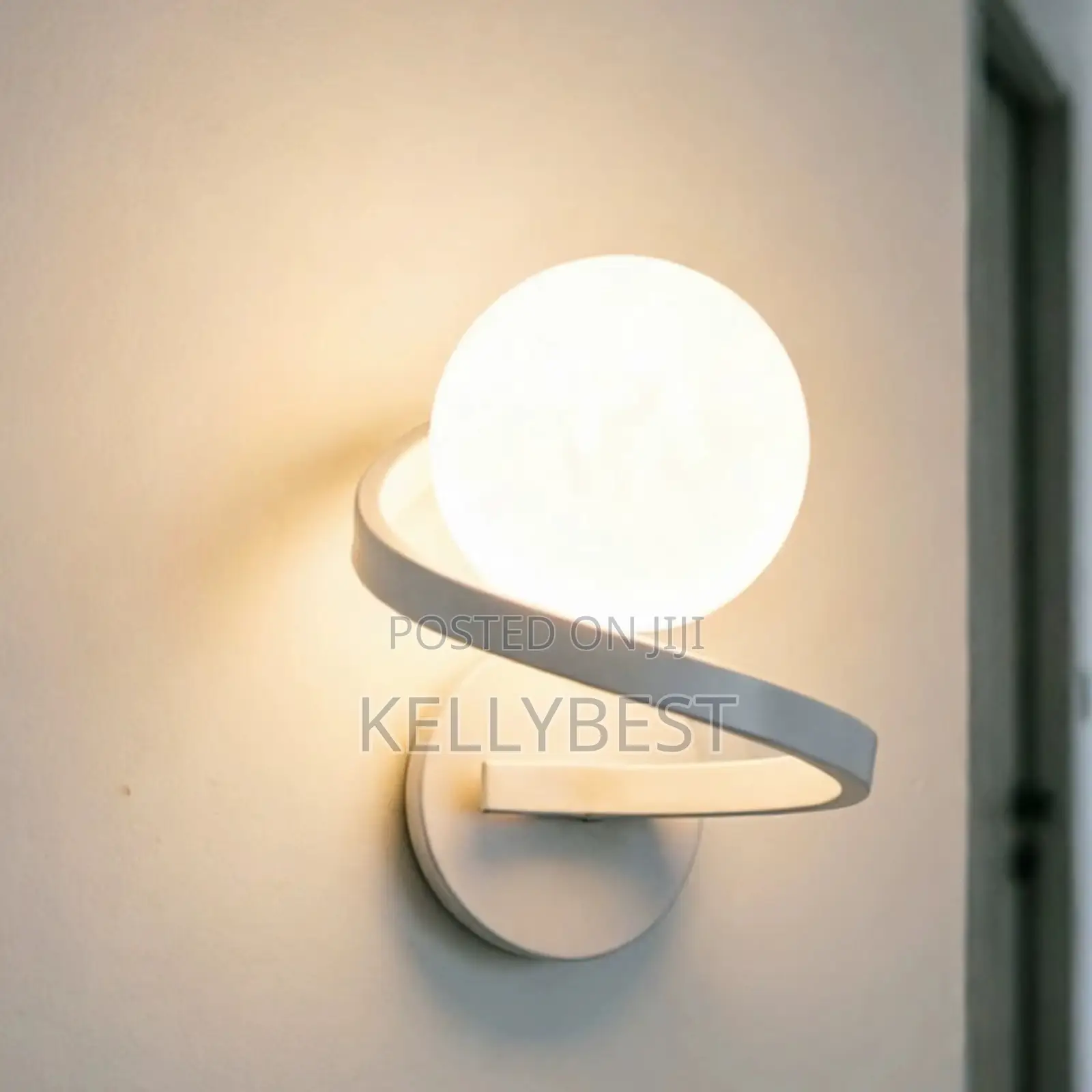 Wall Bracket Lamp