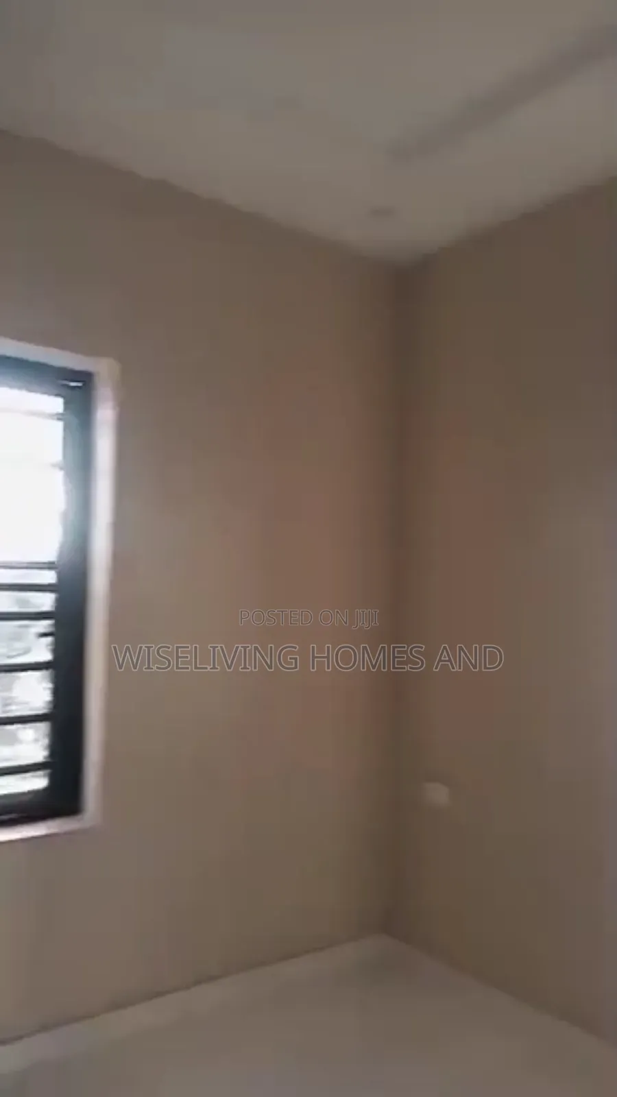 2bdrm Block of Flats in Ago Palace Way for rent